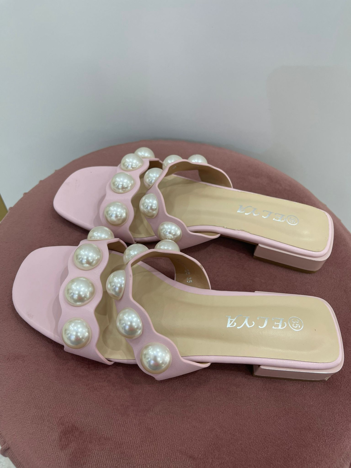 Chinelo MIAMI